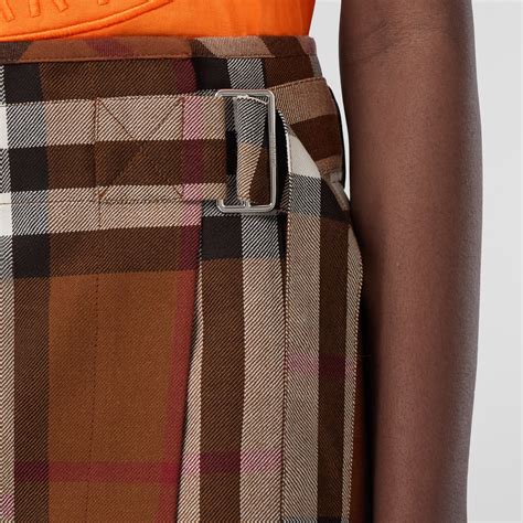 burberry pleated skirts women's